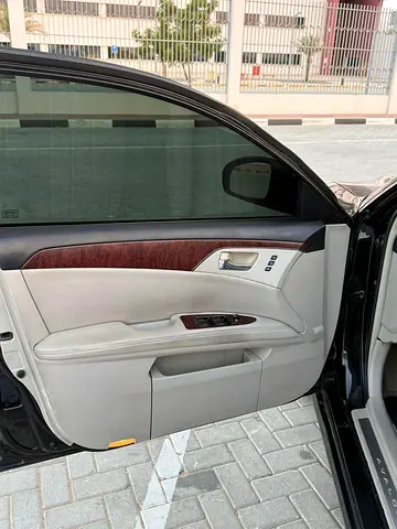 2011 Toyota AVALON 照片 5