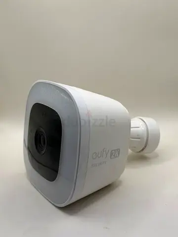 EUFY SECURITY SOLO CAM L4O