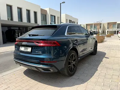 AUDI Q8 55 TFSI QUATTRO / First Owner / Full Audi Services History / Accident Free