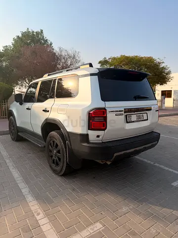 Toyota Prado 2.4L Turbo Adventure (ADV) Mono Tone
