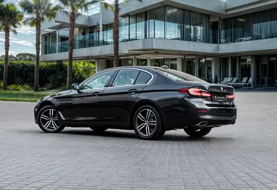 BMW 5 Series 520i, миниатюра 3