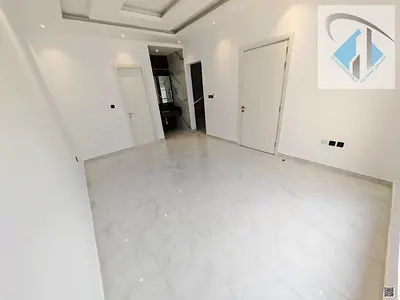 فيلا خلف الخدمات بسعر 85.000 الف تشطيب ديلوكس