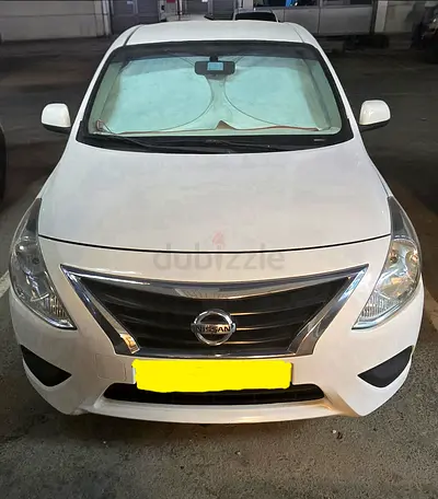 Nissan sunny 2020