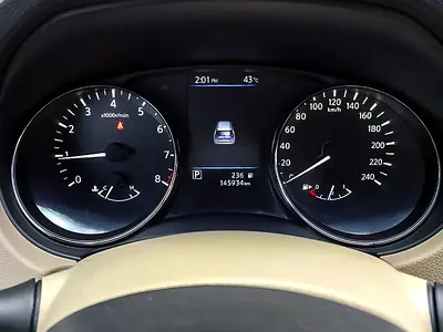 صورة 14 لـ 2020 Nissan X-TRAIL
