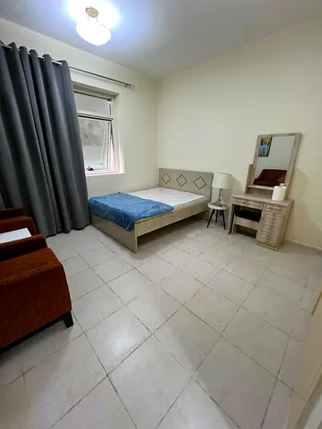 NO COMMSSION ROOM FOR RENT