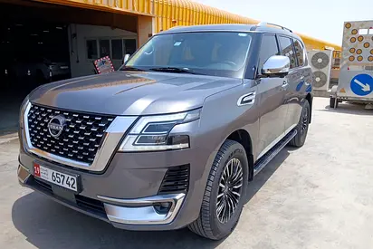 Nissan Patrol SE Platinum 2023 | GCC Specs | Low Mileage | Like New