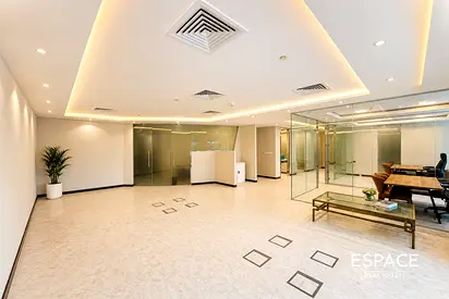Vacant | Luxury Fit Out | Prime Location