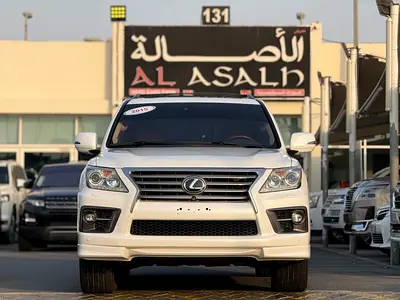 لكزس LX570 ابيضLexus LX 570 Sport 2015 | GCC Specs | Pristine Condition