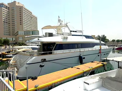 MANGUSTA 86 (2003)