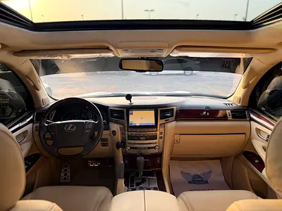 2015 Lexus LX-SERIES 照片 15