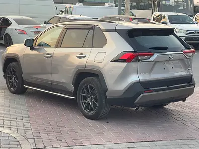 صورة 3 لـ 2021 Toyota RAV 4