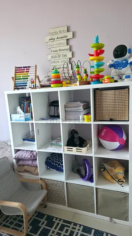 IKEA Kallax shelf