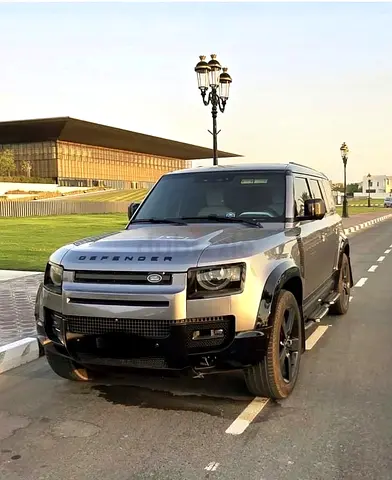 2021 Land Rover Defender 110 HSE P400 - American Specs