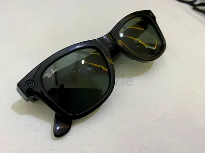 Ray-Ban Meta Stories Smart Glasses RW4002 – Black
