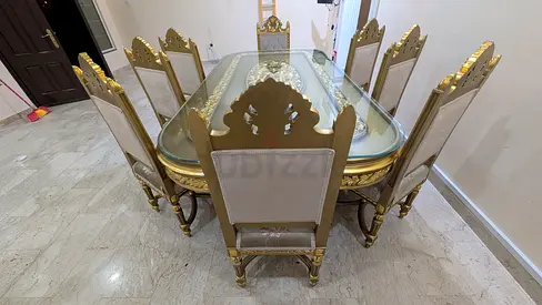 Luxury Royal Gold Dining Table Set – Glass Top with 8 Upholstered Chairs and Glass Top _ طاولة سفرة