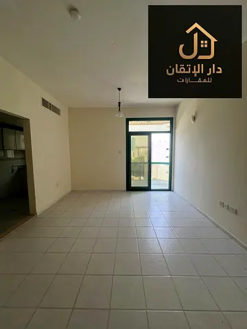 فرصة ذهبية للإيجار شقة استوديو منطقة المصلي موقع ممتاز باركين مجان التكييف علي المالك