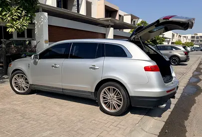 صورة 2 لـ 2015 Lincoln MKT