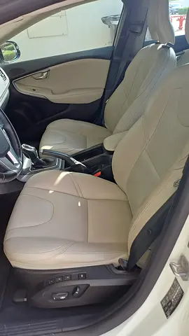 2015 Volvo V-CLASS — фото 12