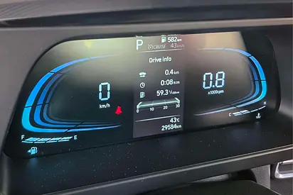 2025 Hyundai ELANTRA 照片 14