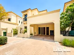 SINGLE ROW | PARK VIEW | NEAR POOL AND PARK