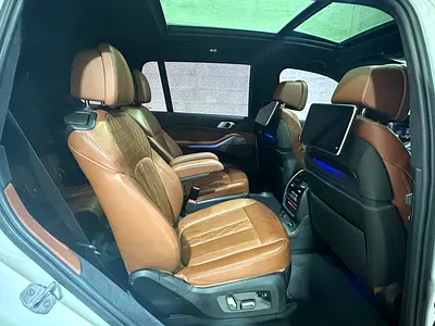 2019 BMW X7 照片 10
