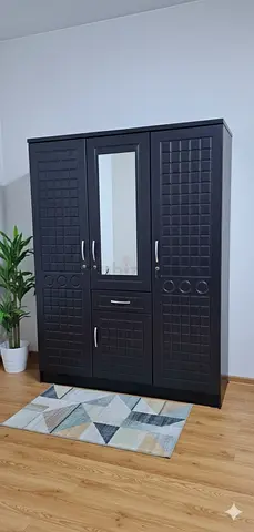 Stylish 3 door cabinet brand new