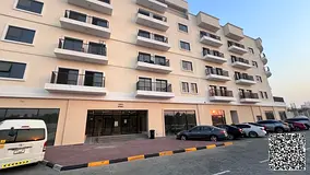 For Sale | Read to move | Flexible Payment Plans | Private Parking | Gym | Pool |