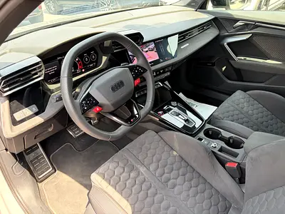 2025 AUDI RS3 photo 11