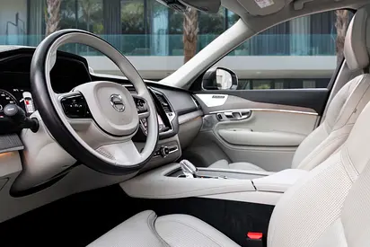 2022 Volvo XC90 — фото 9