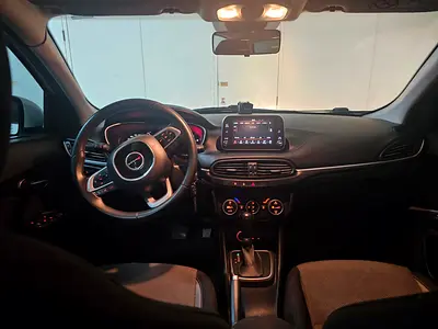 2017 Dodge NEON 照片 6