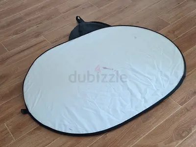 Large Oval Gold and White Photography Reflector with Bag