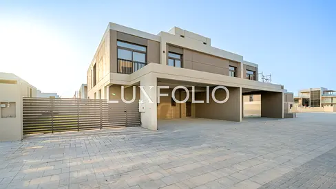 GREAT LOCATION - MORTGAGE AVAILABLE - VASTU UNIT
