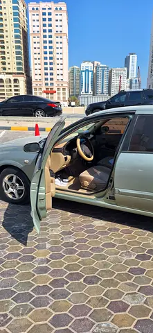 2010 Nissan SUNNY — фото 2