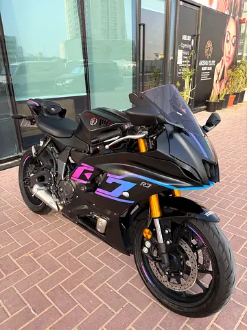 2025 Yamaha R7 | 1,700 KM | Black PPF | Yamaha Warranty | GCC
