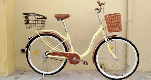 Cruiser bike Brand New free delivery high quality with sold adjustable seat and frunt back baskets