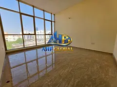 Spacious 2 Bedroom With 3 Washrooms | Easy Parking
