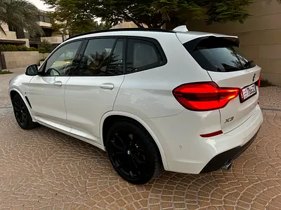 2021 BMW X3 照片 2