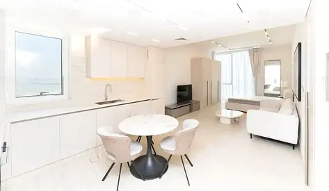 L SHAPED KITCHEN l UNIQUE LAYOUT l BRAND NEW
