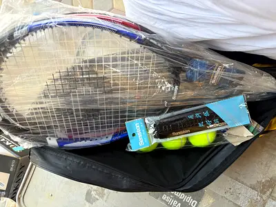 Senston Tennis Racket Set with Balls, Grips & Carry Bag