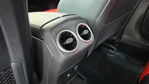 Mercedes-Benz CLA 250 4MATIC, миниатюра 13