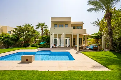 Fully Upgraded | Type 8A | Large Private Pool