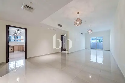 Flexible payment terms | Spacious | Prime Location