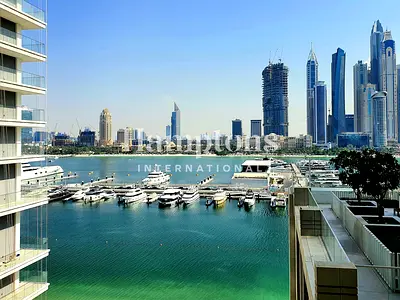 Corner Unit | One Neighbour | Beach View