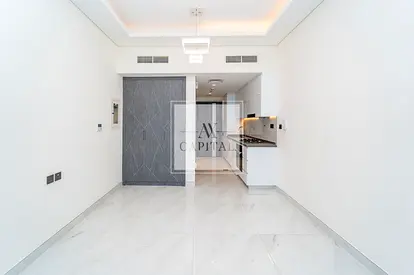 Exclusive I Negotiable | 12 Cheques l No Parking
