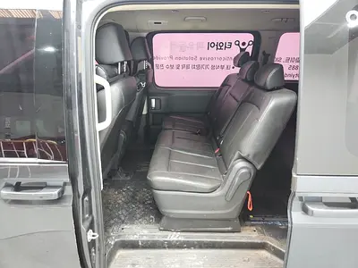 Hyundai Staria Luxury, миниатюра 17