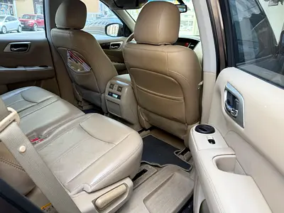 2015 Nissan PATHFINDER 照片 7
