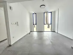 Modern Design 1Bhk Gym Parking Pool Lavish Community