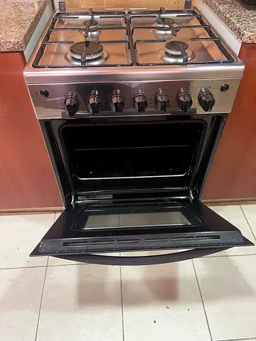 Stainless Steel 4-Burner Gas Range with Oven - Good Working Condition