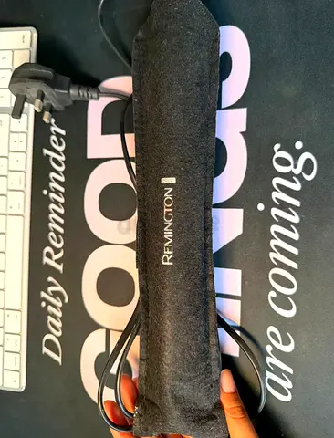 Hair straightener