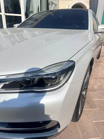 2016 BMW 7-SERIES 照片 4